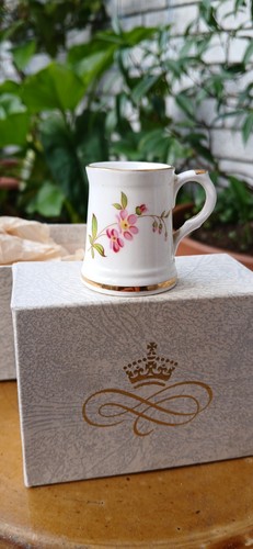 Hammersley bone china - bone, minature