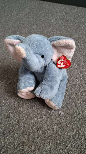 Pluffies winks elephant - winks,