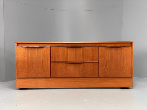 Vintage teak sideboard - teak,