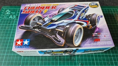 Tamiya 18702 aero thunder - 1/32,