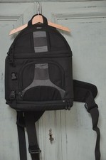 Lowepro Trekker Slingshot 300