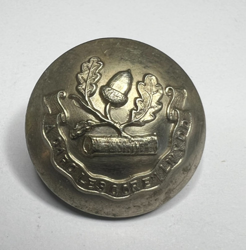 Antique livery button - livery, oak