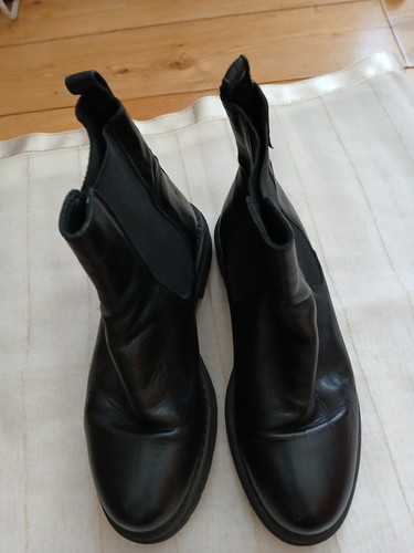 Russell bromley chelsea - russell, &