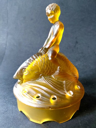 Art deco amber frosted - art,