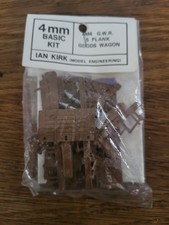 Ian Kirk Basic GWR 4M4 5 Plank Wagon Kit