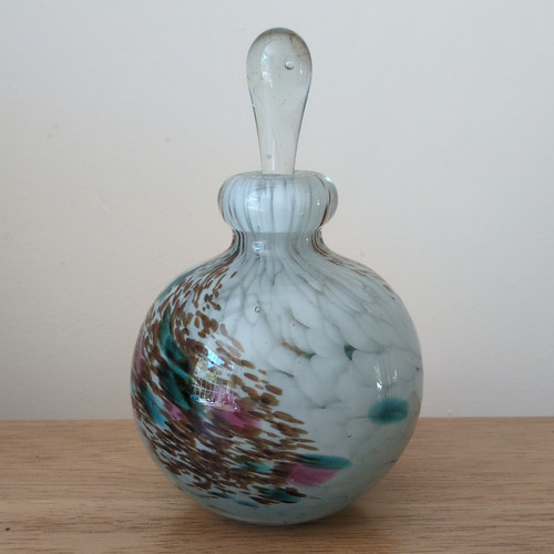 Signed art glass - signed,
