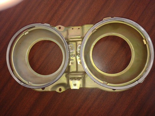 Datsun 260c headlight holder - ,