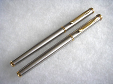 IRIDIUM POINT GERMANY.  FOUNTAIN PEN & BIRO SET.  GOLD & SILVER COLOURED METAL.