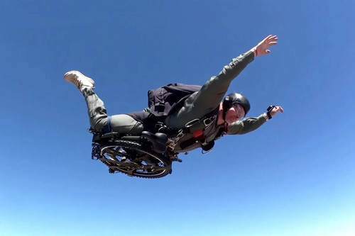 Armed forces airborne - armed,