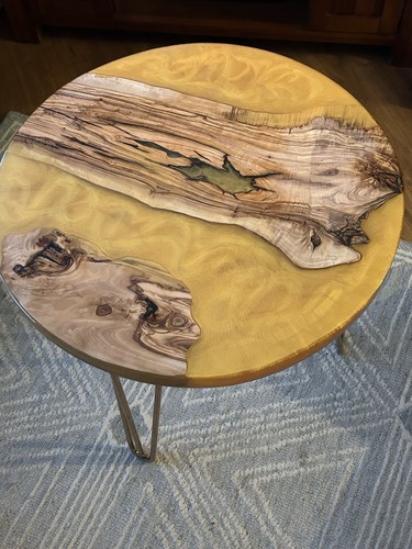 Resin olive wood - wood, river