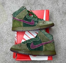 Size 7 - Nike SB Dunk High