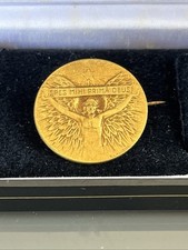 R Lalique WW1 Medal As A Brooch Signed R Lalique . G/C .very Unusual.