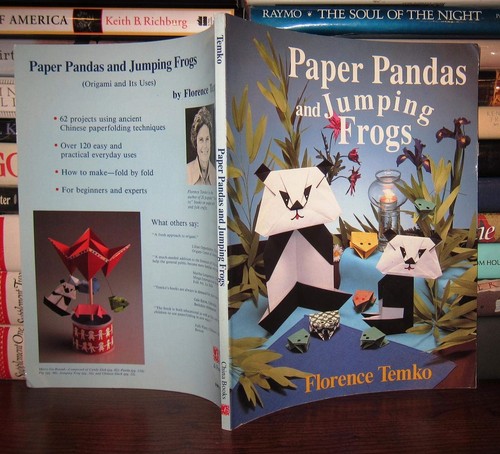 Paper pandas and jumping frogs - pandas,