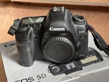 Canon EOS 5D Mark II, Pro DSLR