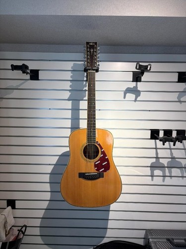 Yamaha 12 string - dw-8-12,