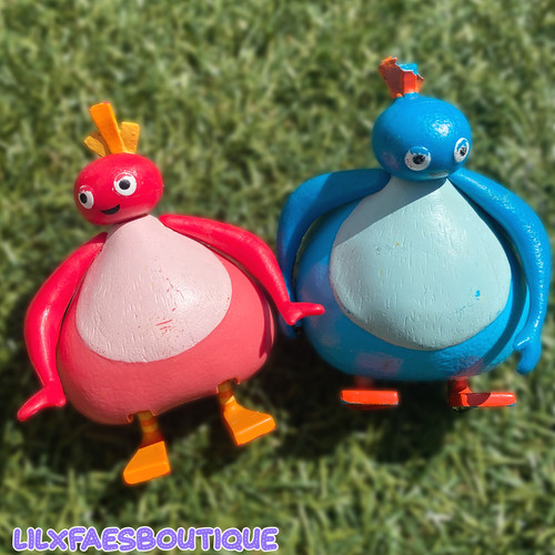 Two twirlywoo action figure - two,