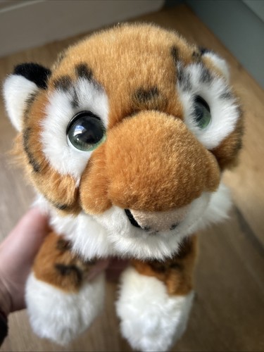Beautiful quality tiger soft - quality,