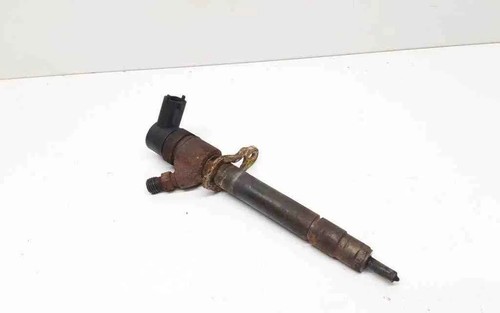 Volvo v70 fuel injector - v70, ii
