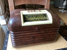 BUSH VINTAGE BAKELITE 1950's