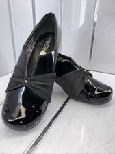 Pavers  Court Shoes Size 5.5, In Beautiful Patent Leather Only Worn Once