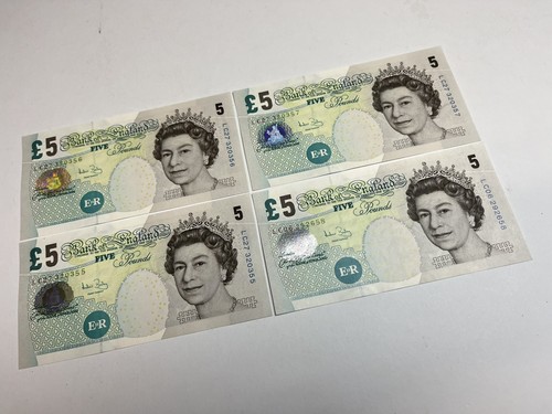Five pound notes set - notes, of