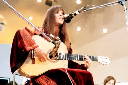 Melanie safka performs - melanie,