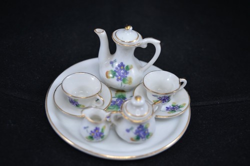 Tiny miniature porcelain tea - miniature,