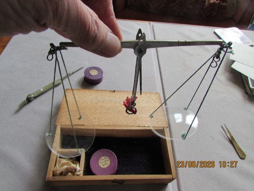 Vintage pocket balance scales - vintage,
