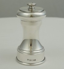 Vintage silver pepper - 3, ¾"