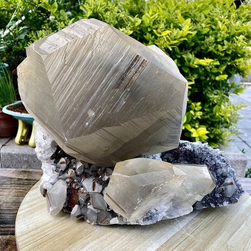9lb huge quartz - 39.9lb, calcite