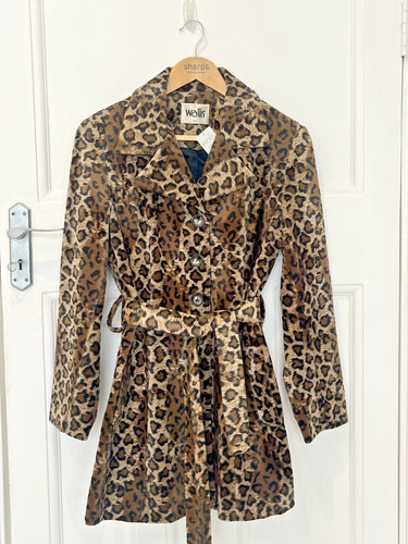 Bnwt wallis size - bnwt,
