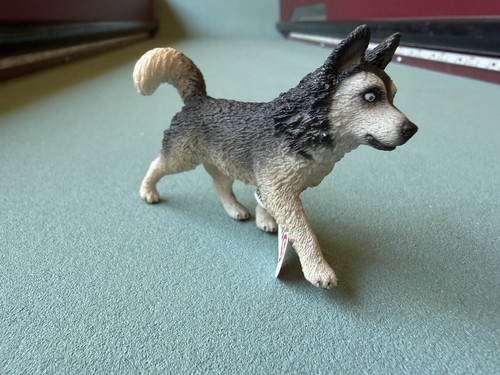 Schleich adult female - adult,