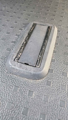 1 seat rail - t5, t6