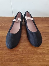 NEW Bloch Character Ballet Shoes Size 2