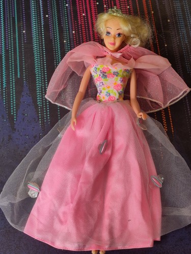 Rare vintage disney doll - disney,