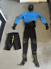 Mens Medium Kayaking Kit