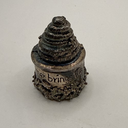 Silver scenes pill trinket - silver,