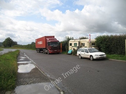 Photo 6x4 roadside - roadside, snack