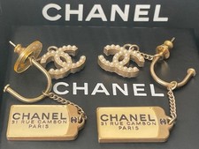 CHANEL Pearl CC Tag Drop