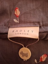 Radley Scarf Grey