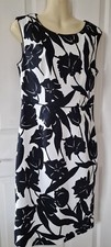DEBENHAMS black & white floral