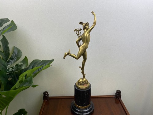 Bronze sculpture polished - sculpture, a