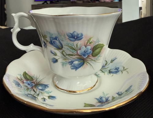 Vintage tea cup - tea, royal