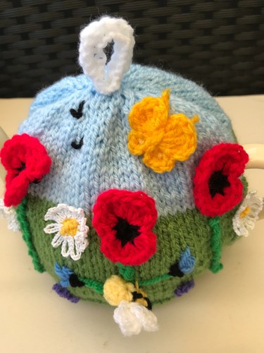 Hand knitted wildflower tea - wildflower,