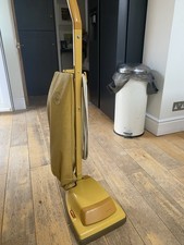 Lovely Hoover Junior Vacuum Cleaner In Excellent Condition For It’s Age!