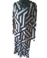 Tesco F&F Dress Size14 Stretch CREAM & BLACK frill Bottom