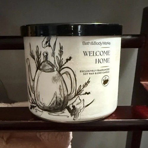 Bath bodyworks welcome - &,
