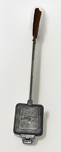 Vintage kmart cast - 25.5”,