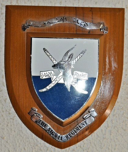 Vintage oman signal regiment - vintage,
