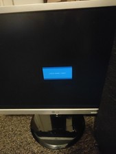 LG Flatron L225WS 22-inch